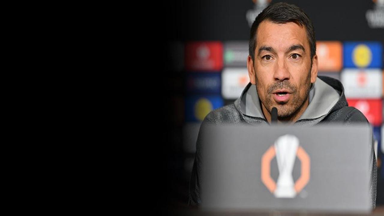 Lyon maçında kim oynayacak? Van Bronckhorst'tan kaleci açıklaması