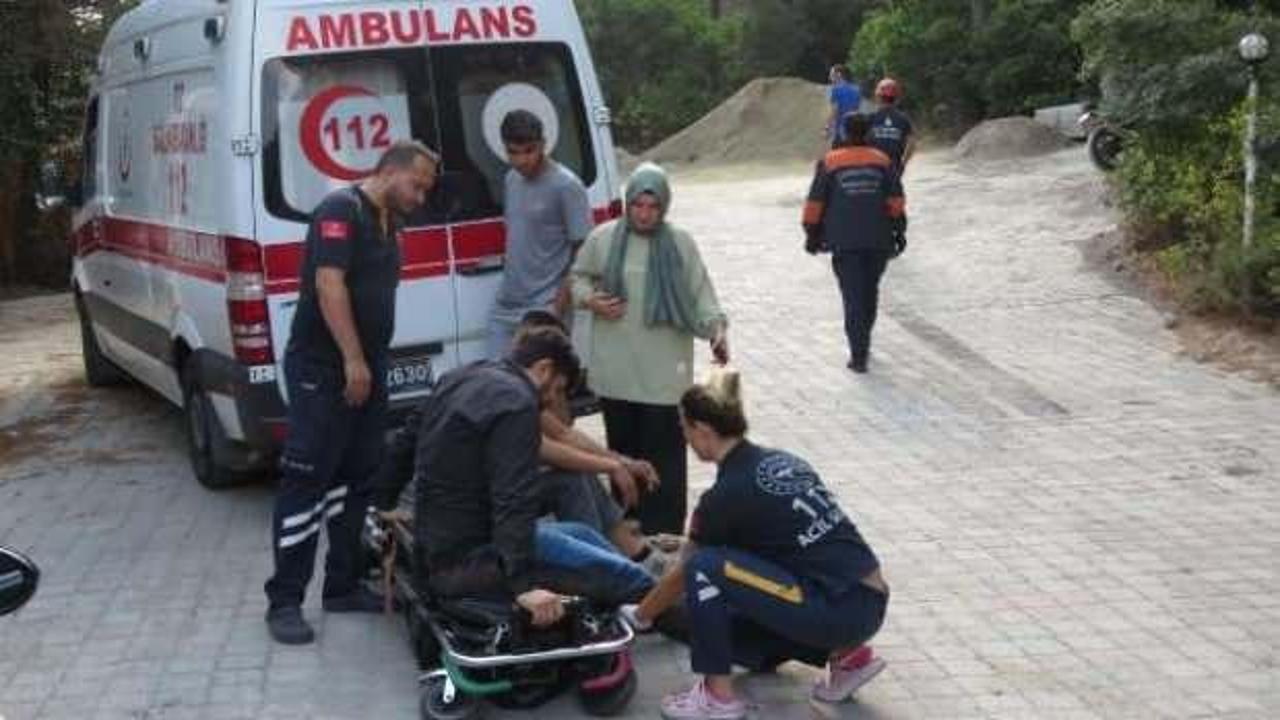 Maltepe'de hafriyat kamyonu devrildi: 2 işçi yaralandı