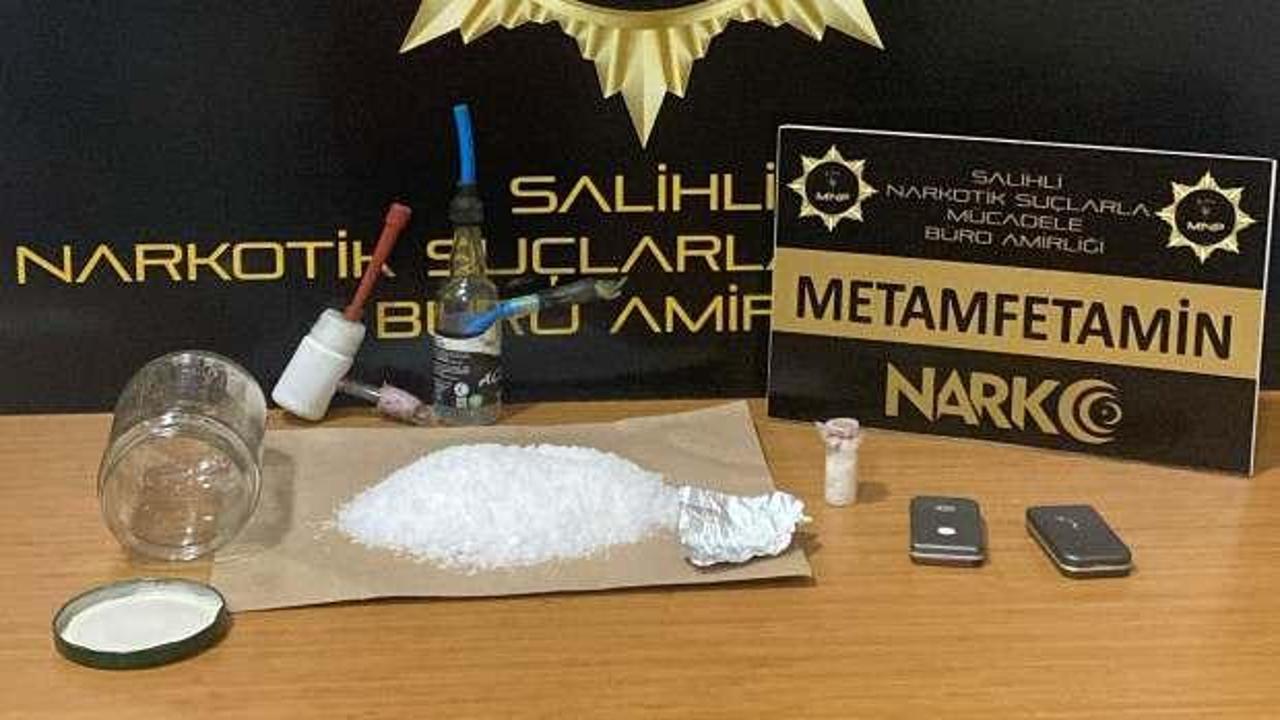 Manisa'da zehir tacirlerine geçit yok: 2 şahıs tutuklandı