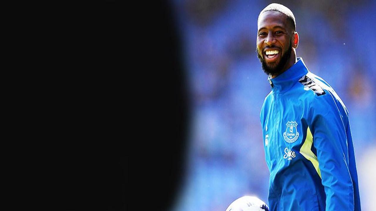 Mario Branco önerdi! Mourinho onay verdi: F.Bahçe'ye kule santrfor