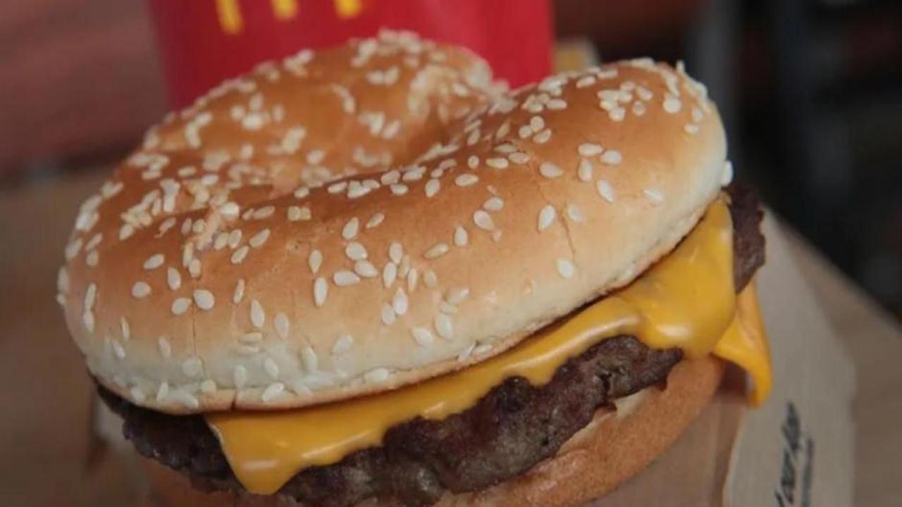 McDonald's'ın küresel satışları üçüncü çeyrekte de geriledi