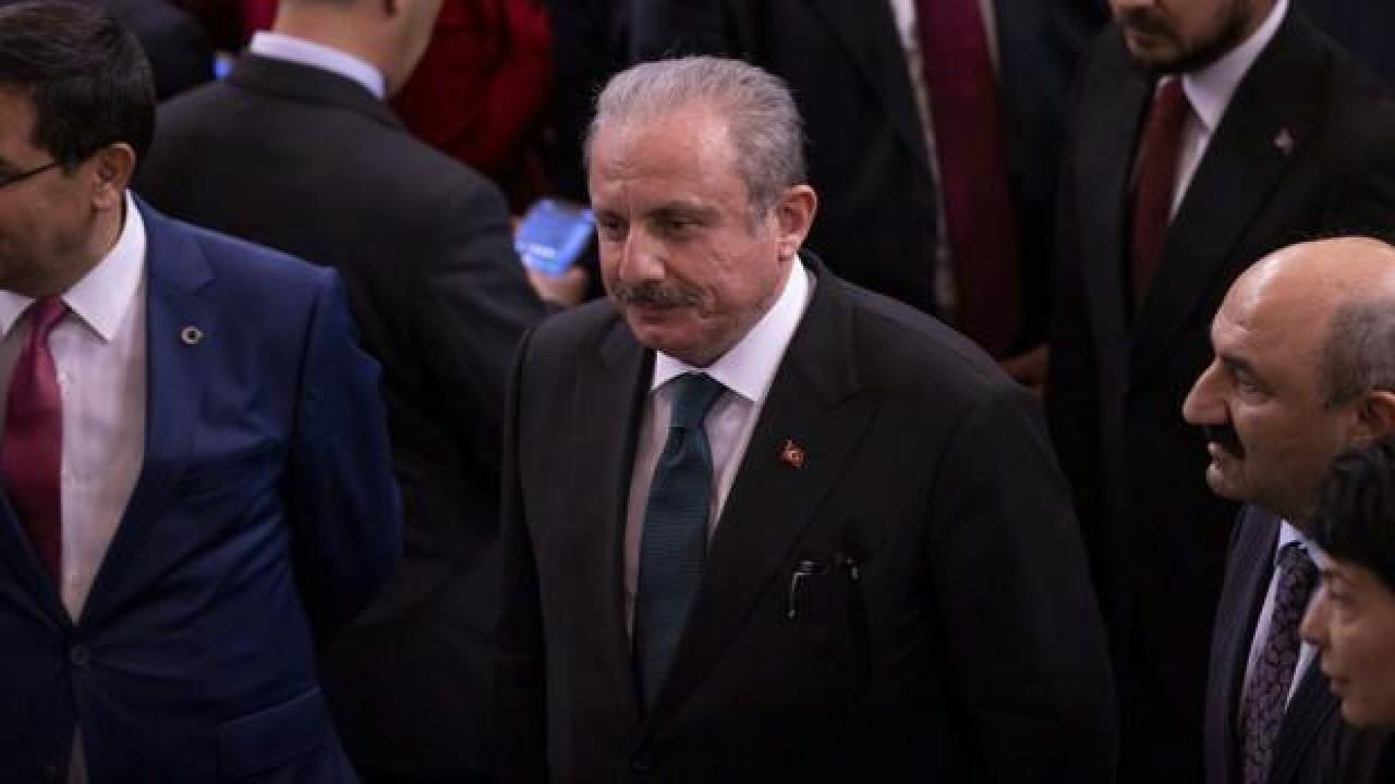 Meclis Başkanı Şentop ve beraberindeki parlamento heyeti Malezya'ya gitti