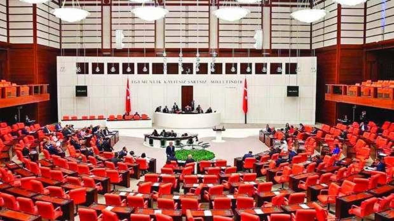 Meclis, dünyada yalan haberle savaşı araştırdı