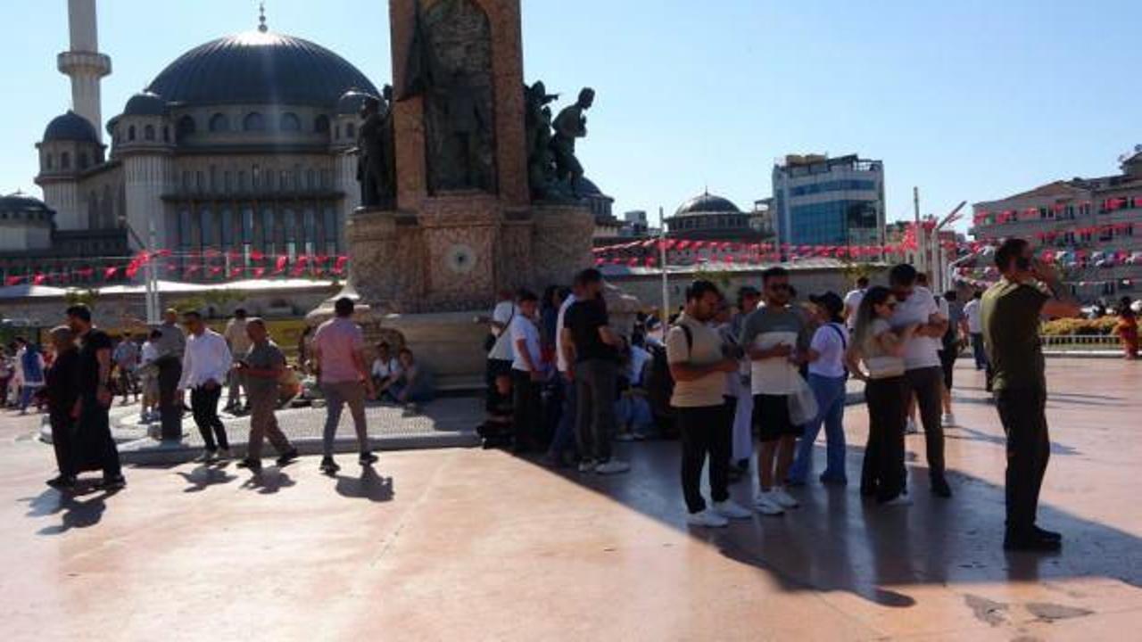 Mega kent İstanbul'da sıcak hava bunalttı