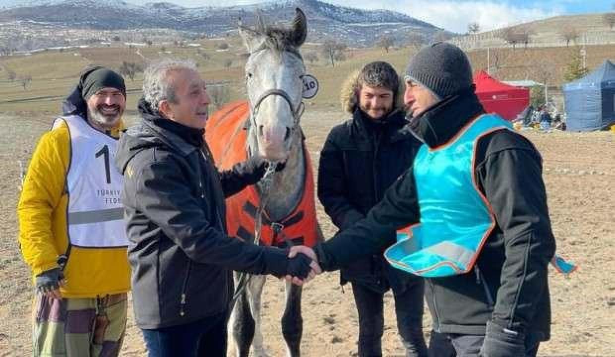 Mehdi Eker, 80 kilometre K3 kategorisinde ikinci oldu