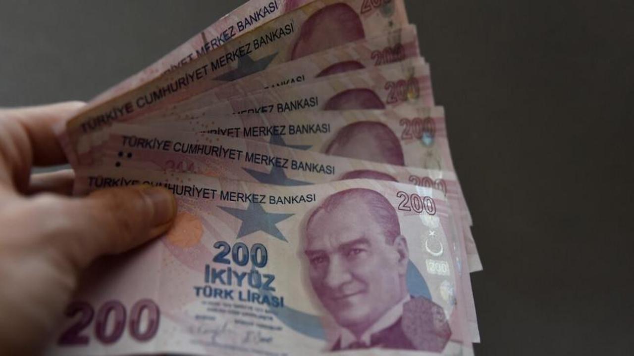 Memur maaşlarına zam Resmi Gazete'de yayımlandı