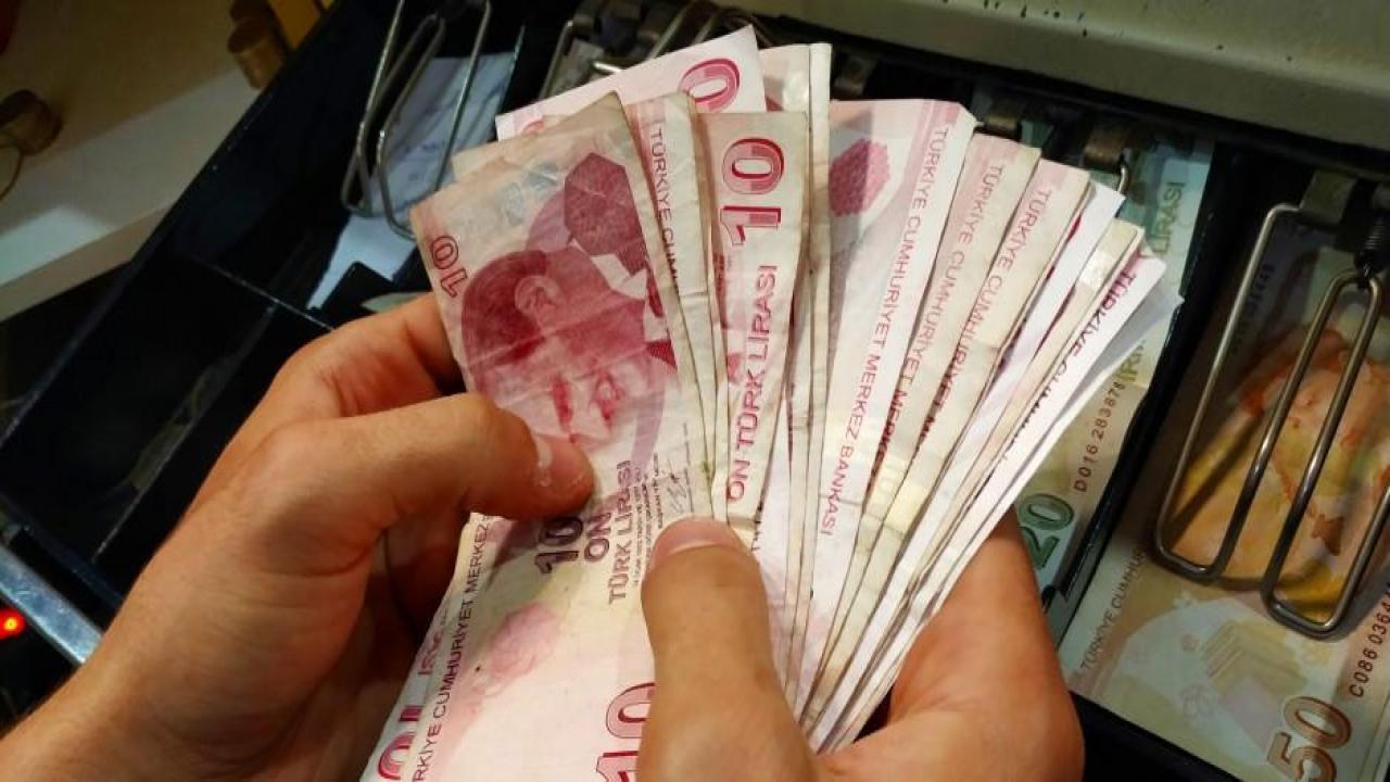 Memur-Sen: 3600 ek gösterge toplantısı ertelendi