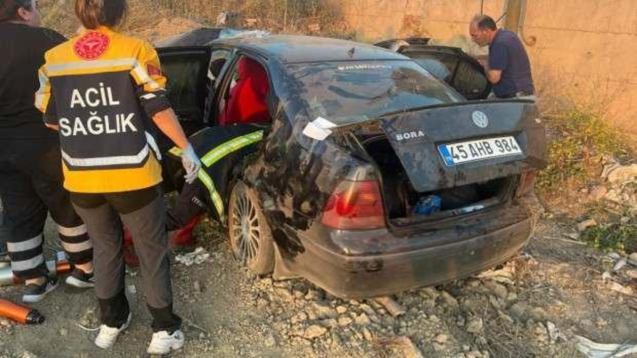Menfeze düşen otomobilde 1 kişi öldü, 4 kişi yaralandı
