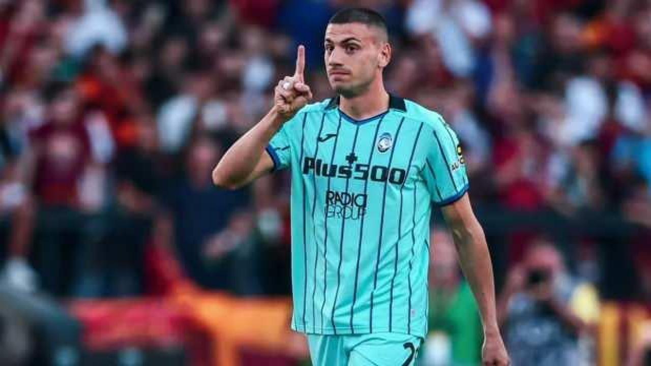Merih Demiral ve Kim Min Jae'ye büyük onur