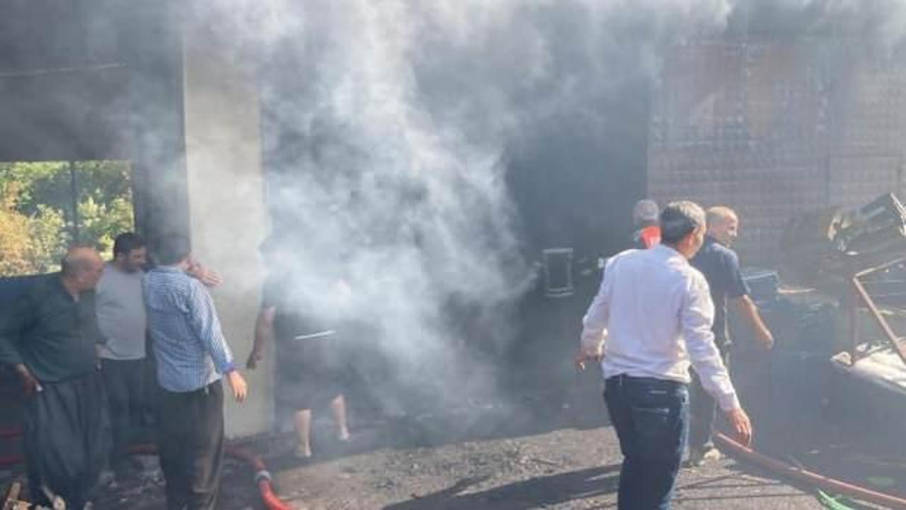 Mersin'de depo yangını söndürüldü