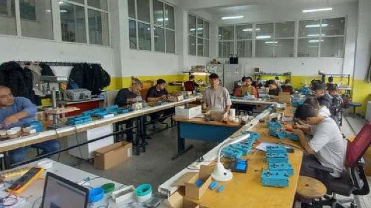 Meslek Lisesi öğrencilerinden gururlandıran başarı