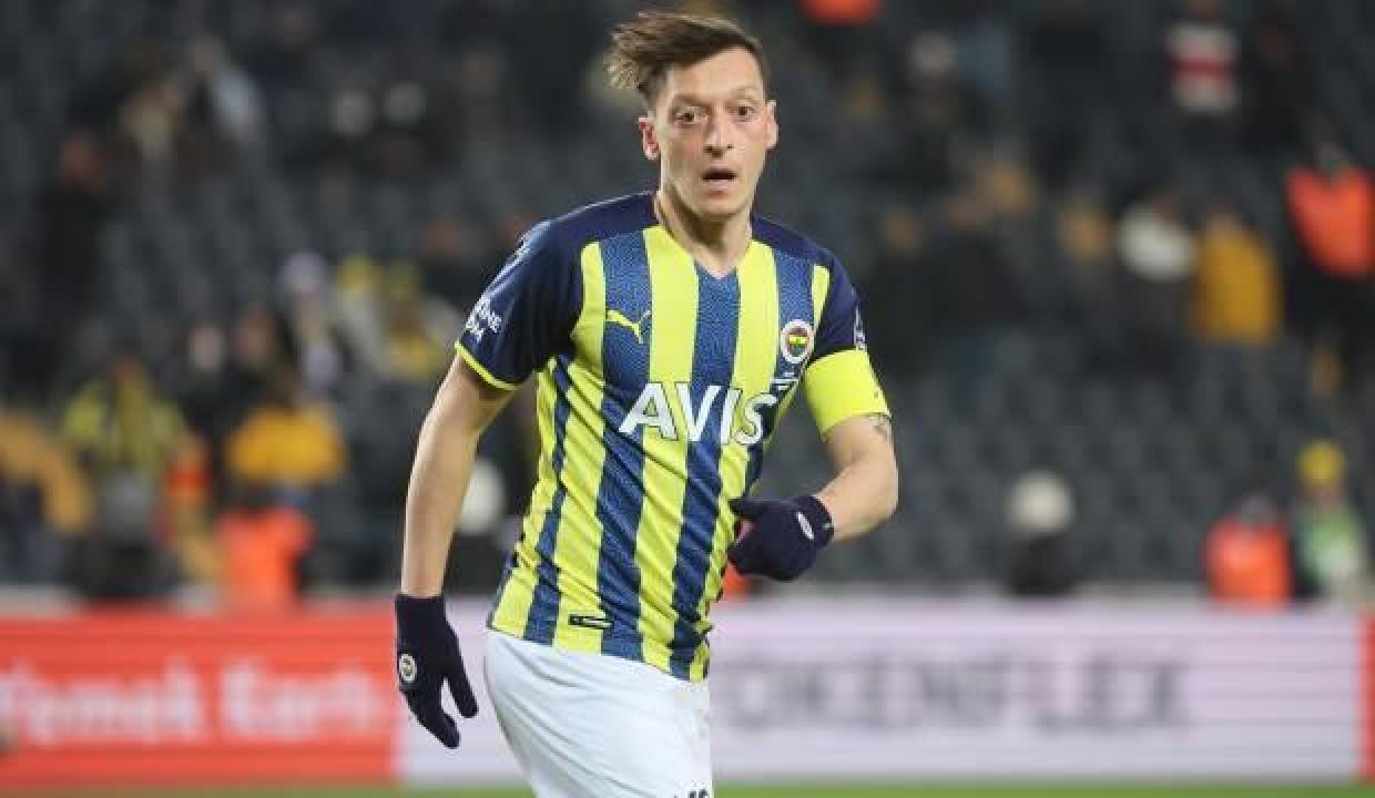 Mesut Özil'in kredisi tükendi
