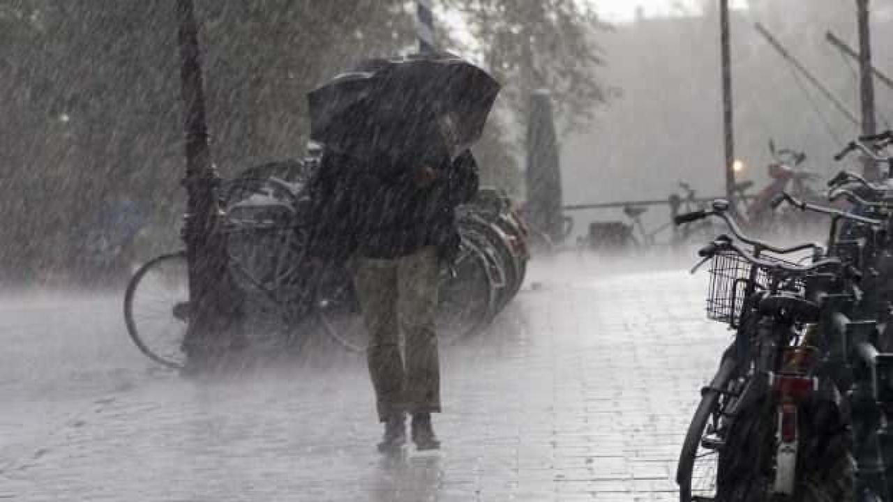 Meteoroloji'den sel, dolu ve kuvvetli yağış uyarısı: Günün hava sıcaklıkları nasıl olacak?