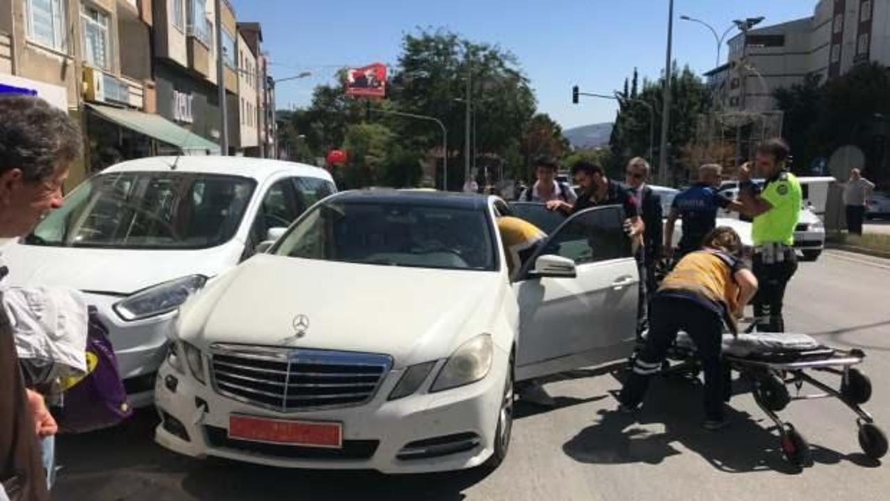 MHP Genel Başkan Yardımcısı Yönter'in koruma aracı kaza yaptı