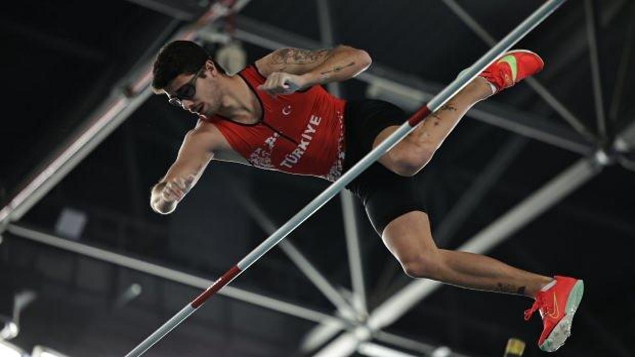 Milli atlet Ersu Şaşma dünya 6.'sı oldu