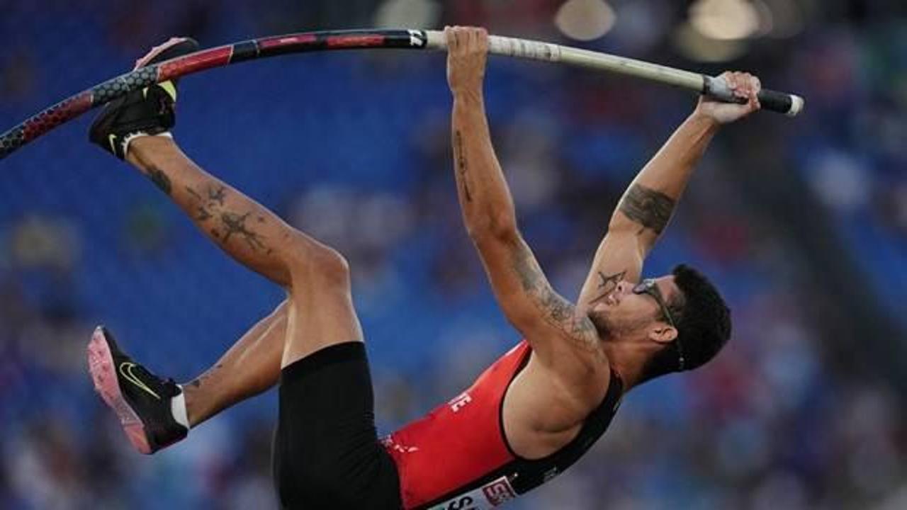 Milli atletten tarihi madalya! İlk Türk sporcu oldu