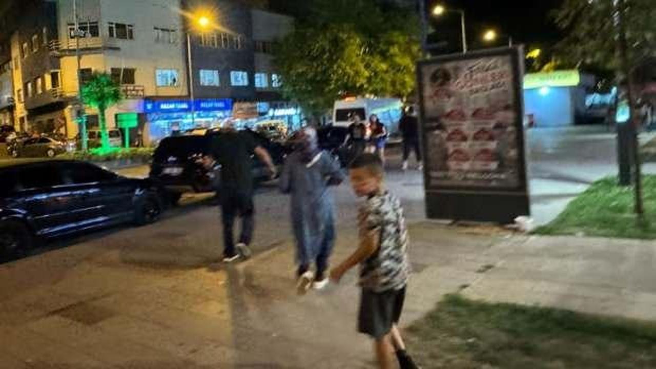 Milli maçı izlerken parmağı koptu