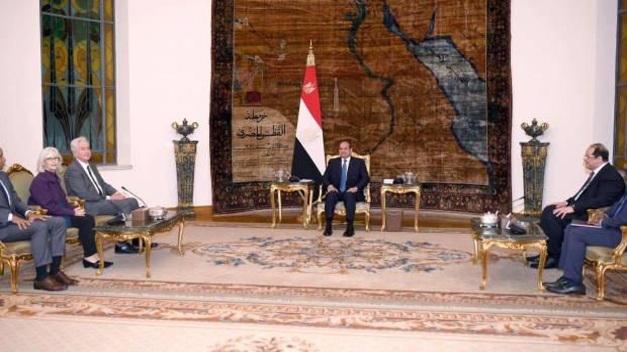 Mısır Cumhurbaşkanı Sisi ile CIA Direktörü Burns'ten 