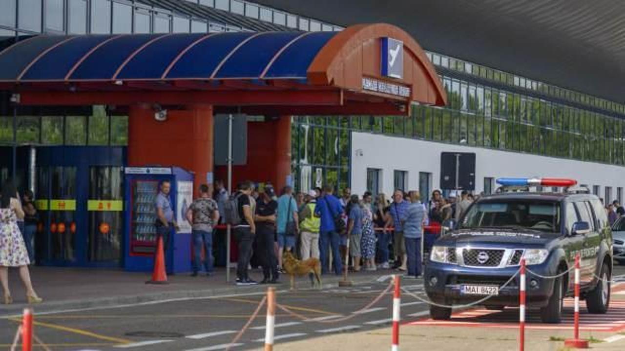 Moldova'da havalimanında silahlı saldırı!