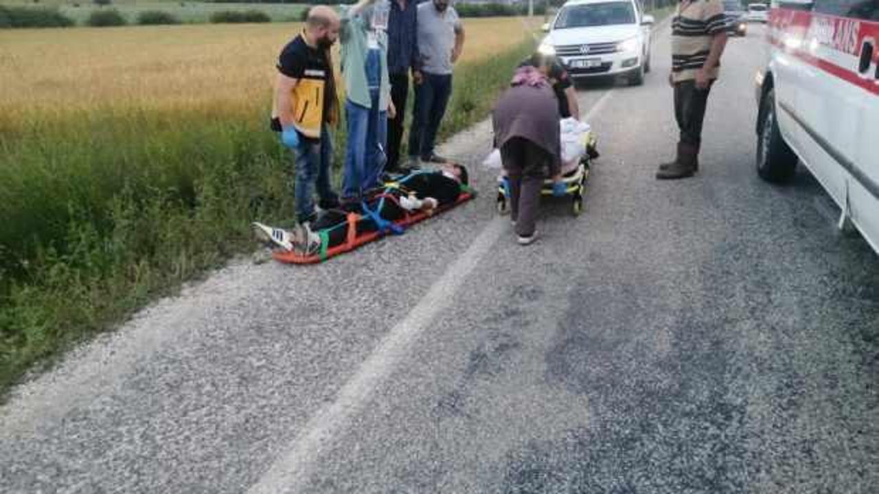 Motosikletler kafa kafaya çarpıştı: 4 yaralı