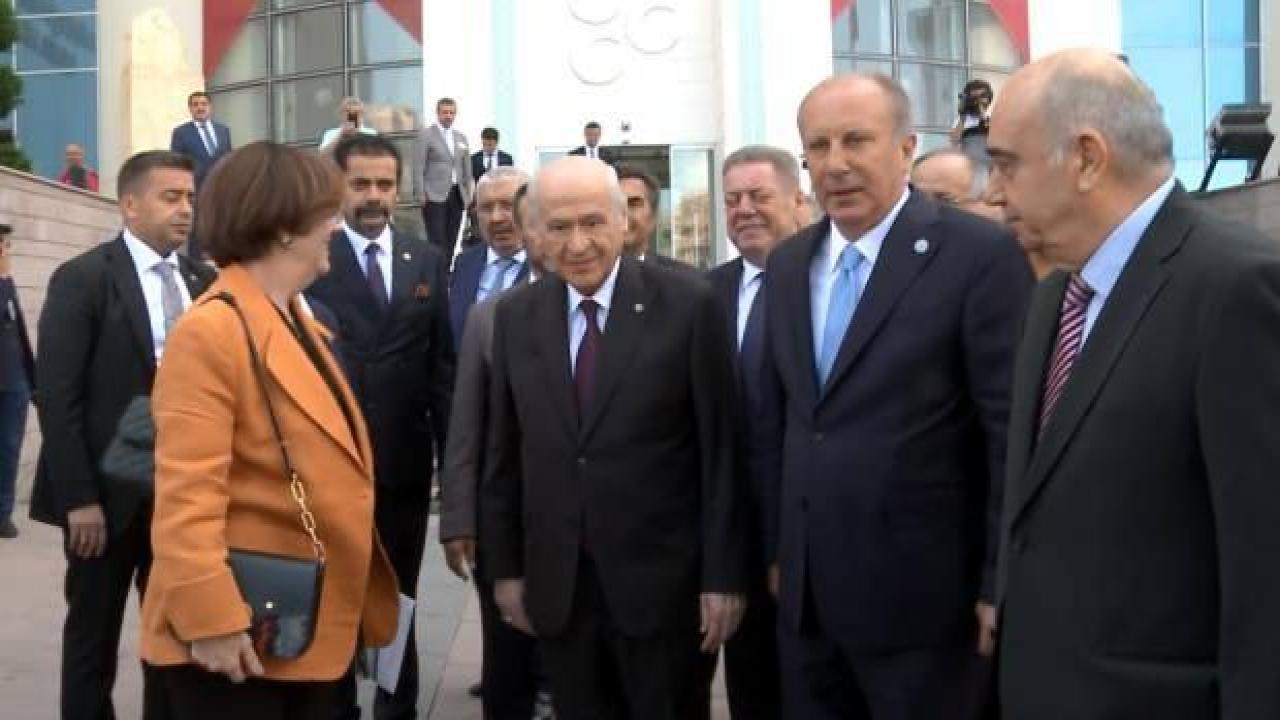 Muharrem İnce'den Bahçeli'ye ziyaret!