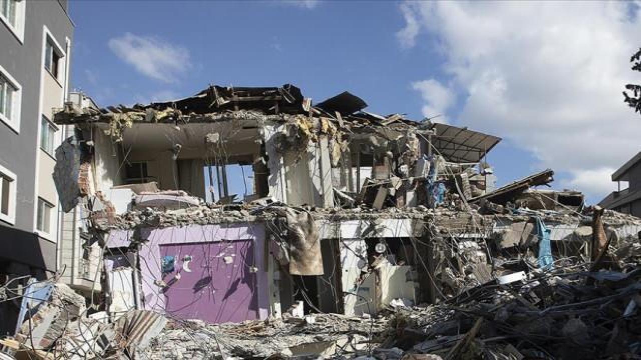 MÜSİAD deprem bölgesinde yaraları sarmak için seferber oldu