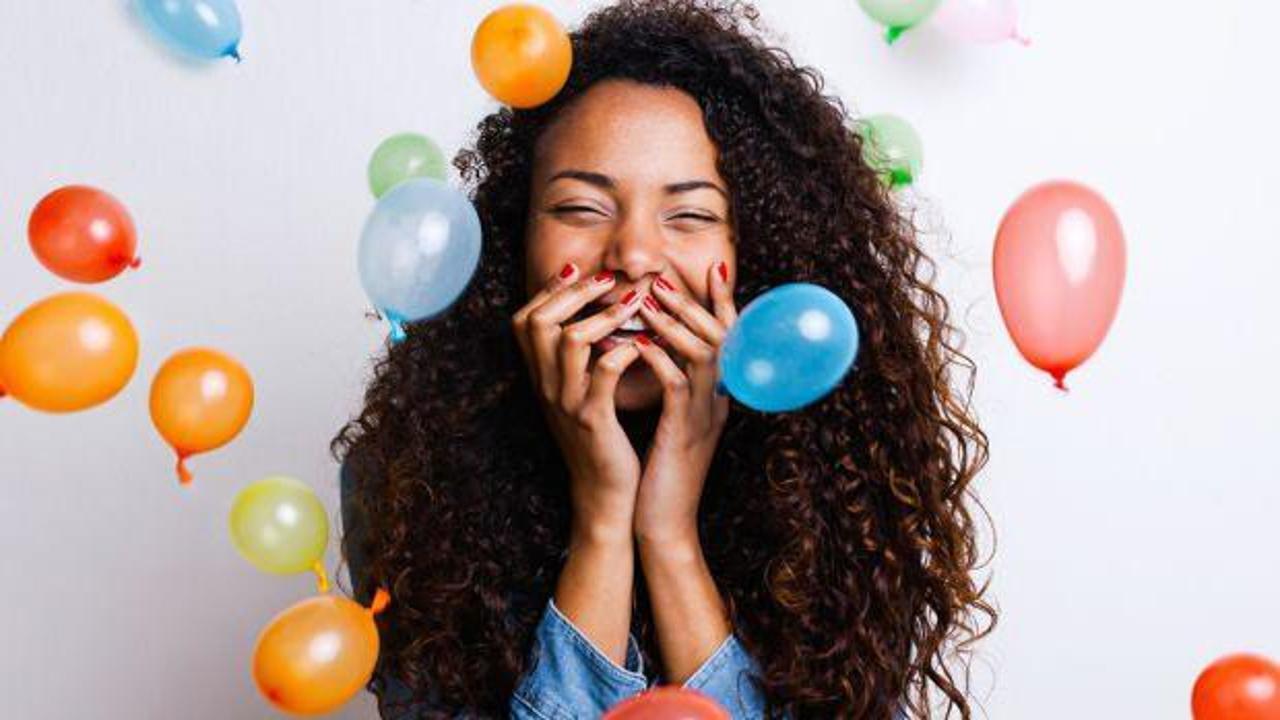 Mutluluk hormonu nasıl artar? Serotonin hormonunun artmasını sağlayan şeyler…