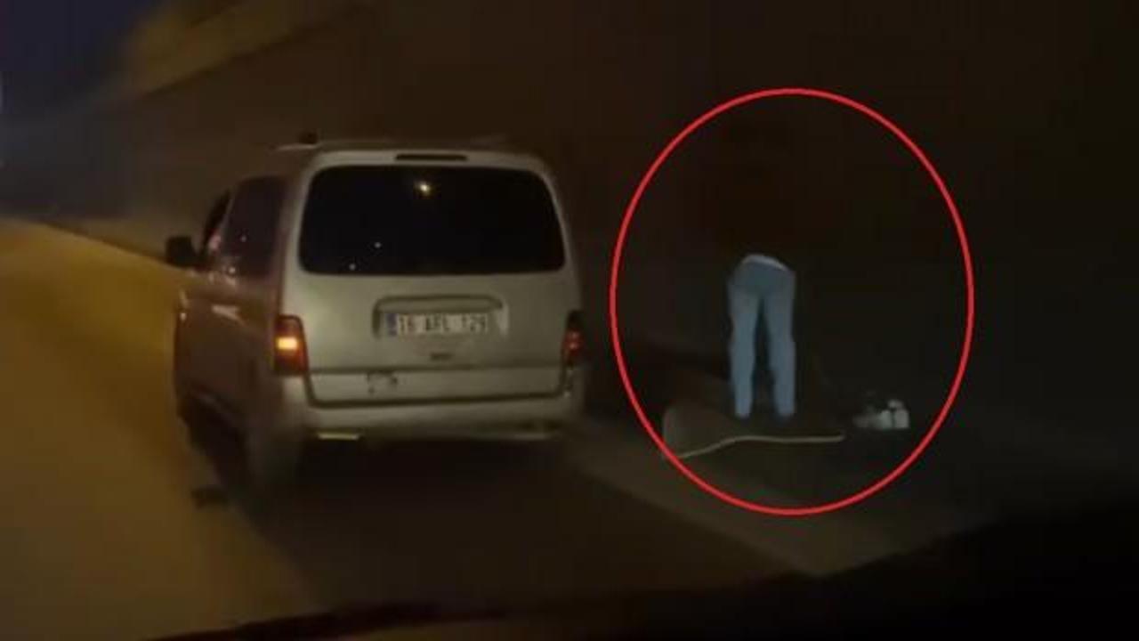 Namaz vaktini kaçıran sürücüden dikkat çeken davranış