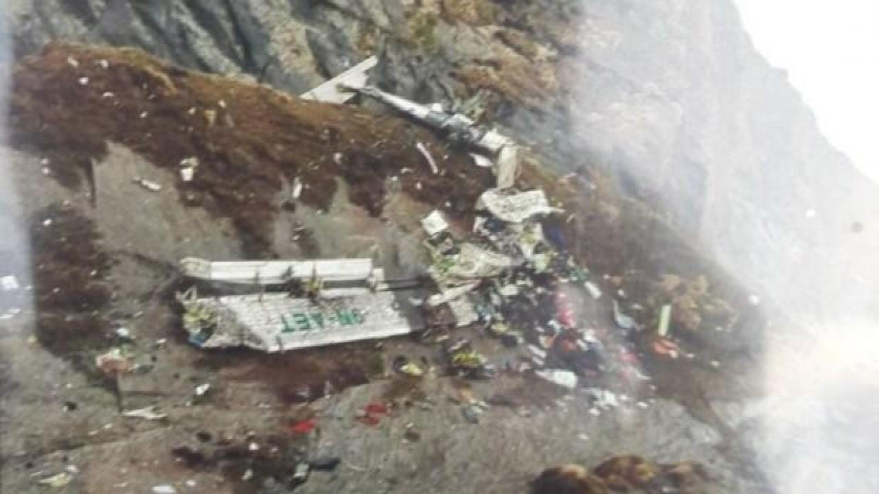 Nepal’de kaybolan uçağın enkazı bulundu