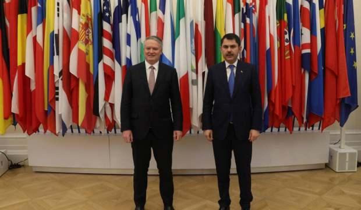 Net Sıfıra Geçiş'te Türkiye kararlı... Bakan Kurum Paris'te hedefleri anlattı