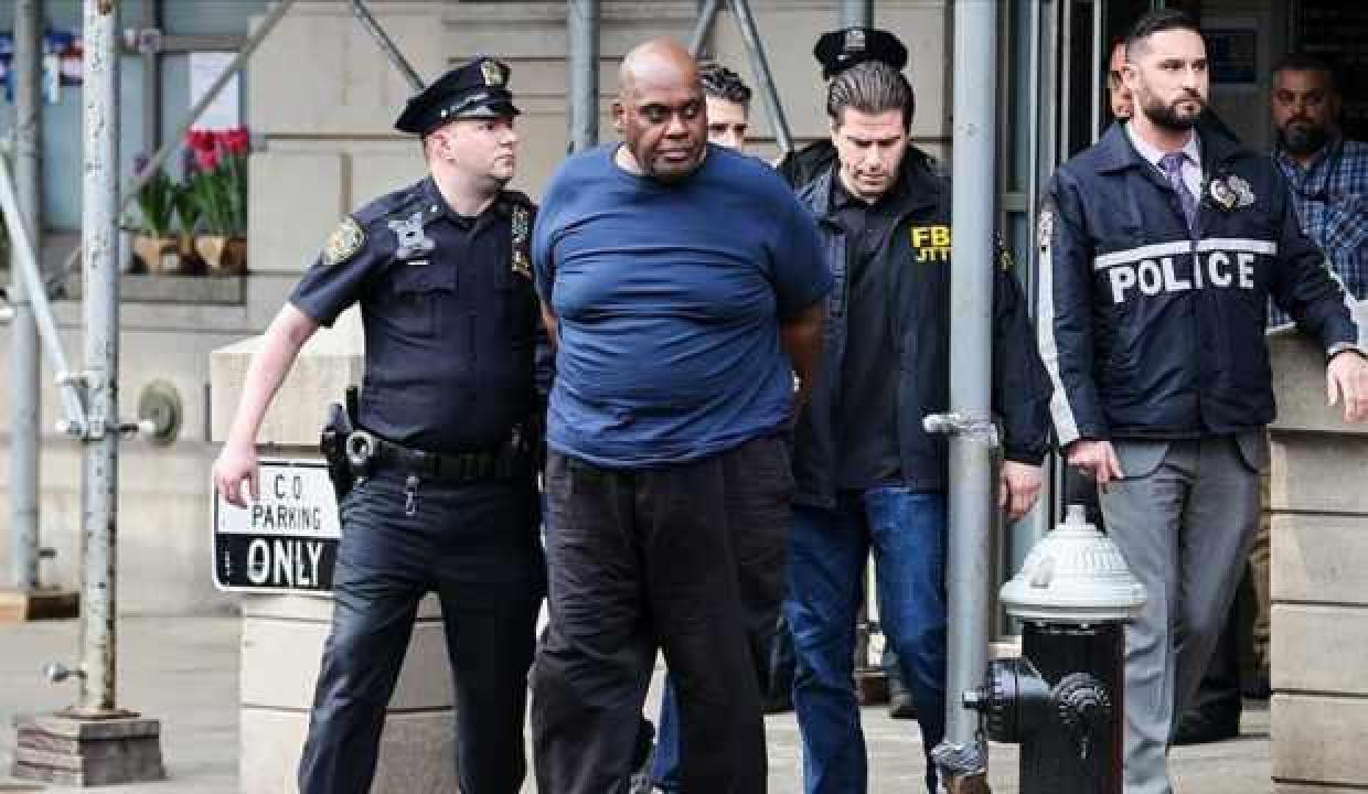 New York metrosunda silahlı saldırı düzenleyen zanlı tutuklu yargılanacak
