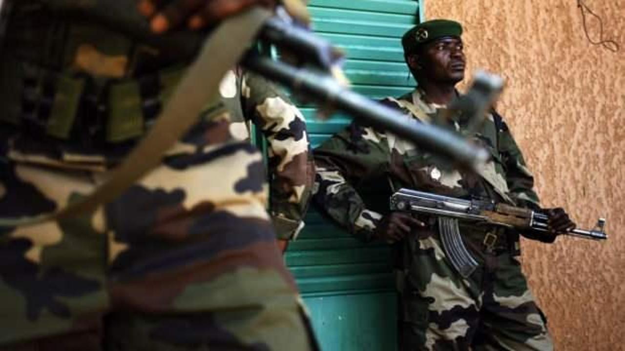 Nijer'deki askeri cuntadan ECOWAS kararı! Askeri müdahale masadaydı!