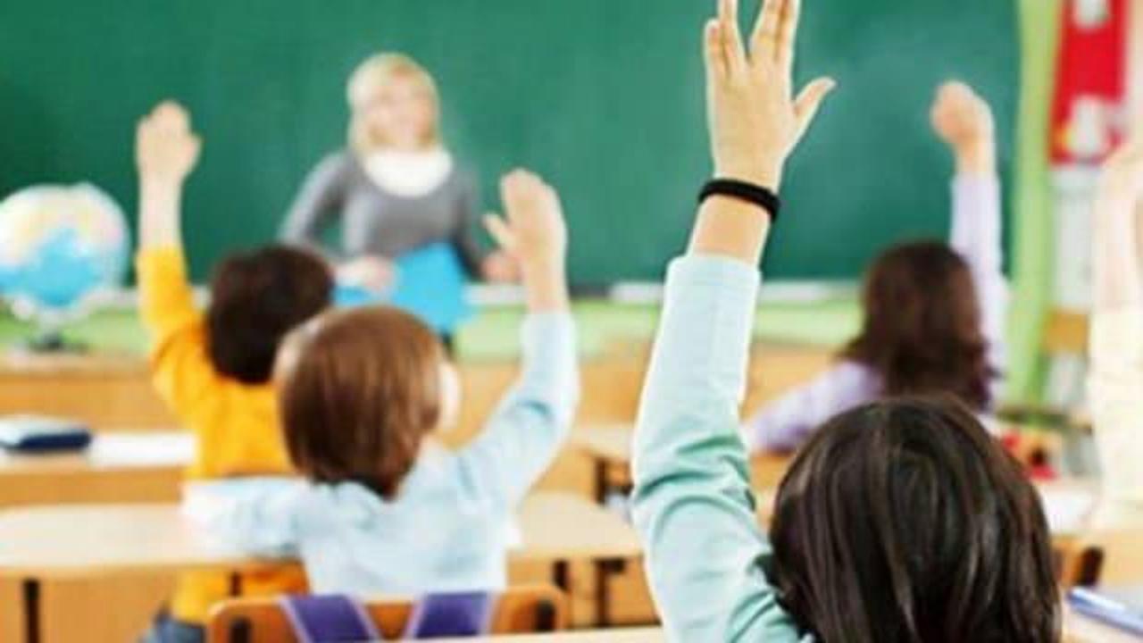 Öğrenciler ve veliler dikkat! O tarihte okullar 1,5 gün tatil olacak!