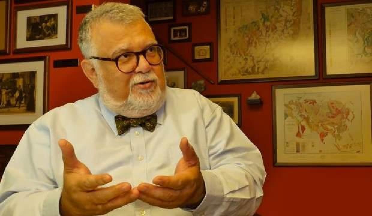 Öğrencisine ahlaksız tacizi büyük tepki çekmişti! Üniversiteden Celal Şengör kararı