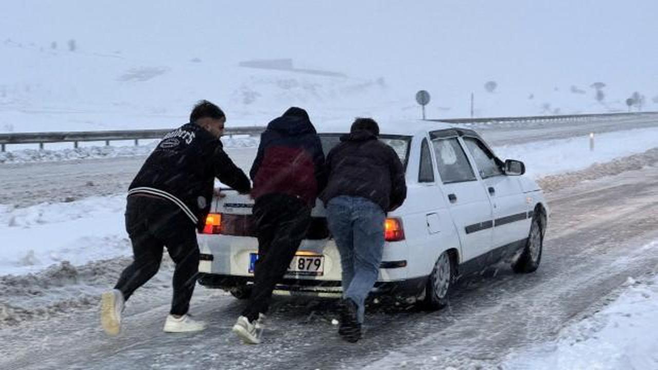 Okullar tatil edildi, öğrencilerden gelen mesajlar güldürdü