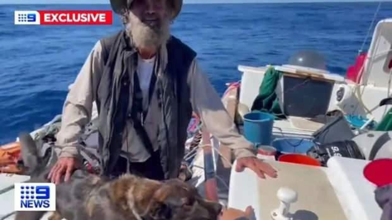 Okyanusta 2 ay mahsur kaldı: Balık ve yağmur suyu ile hayatta kaldı