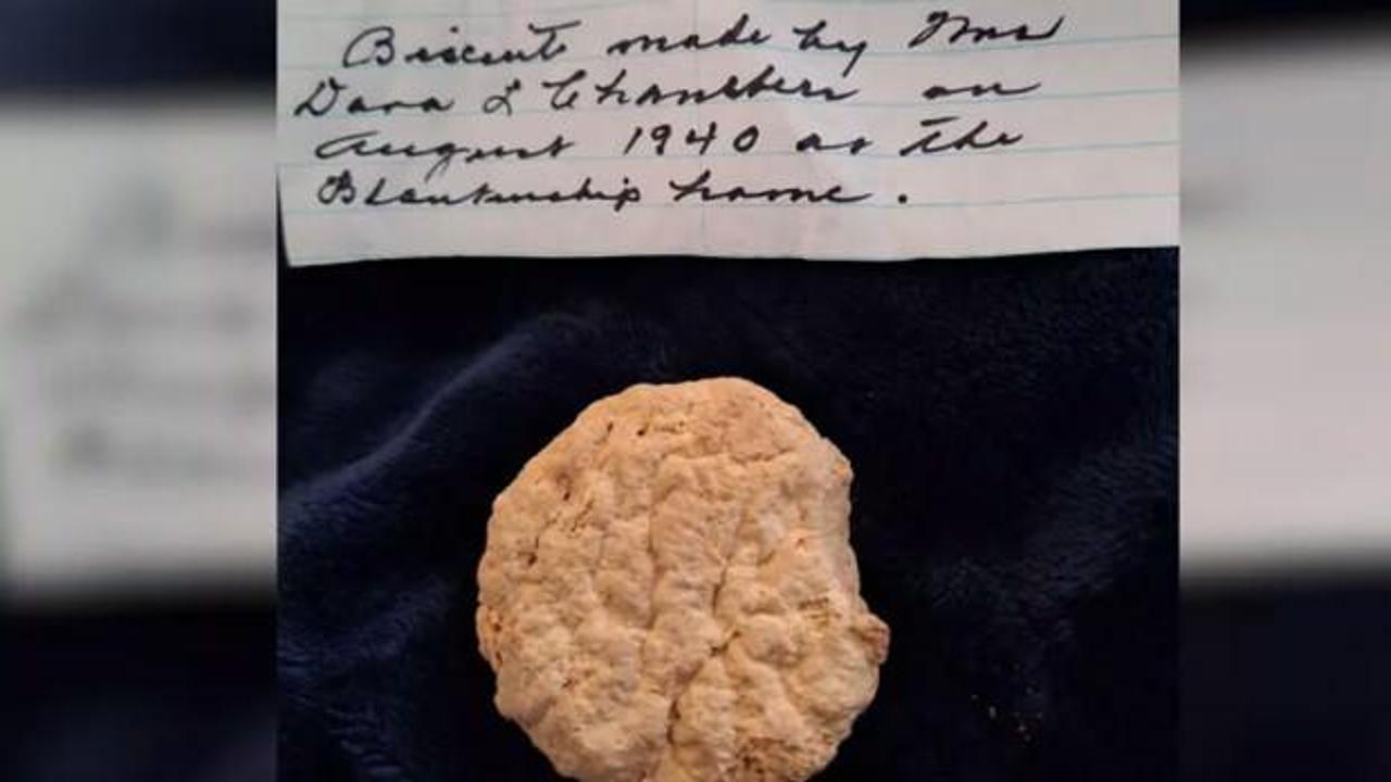 Ölen ninesinin buzdolabından 84 yıllık aşk çıktı