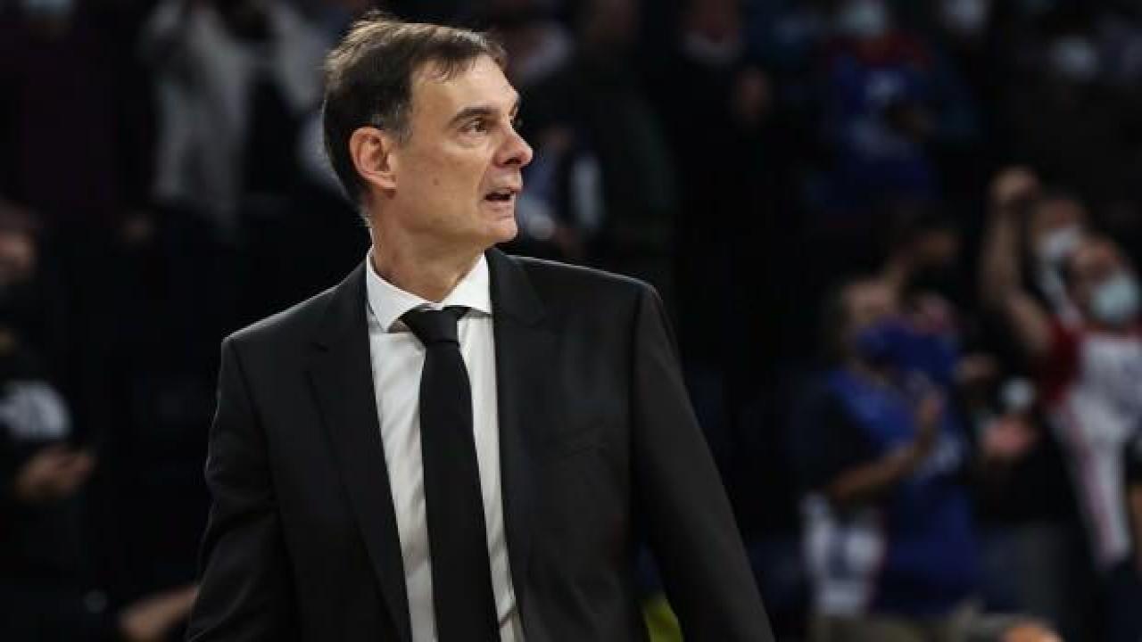 Olympiakos, Georgios Bartzokas'ın sözleşmesini 3 yıl uzattı