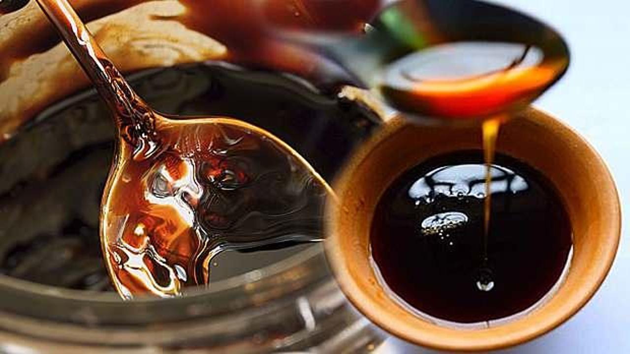 Organik keçiboynuzu pekmezinin faydaları! Sabah aç karnına keçiboynuzu pekmezi yerseniz...