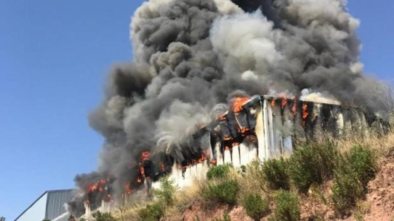 Osmaniye'de katı atık bertaraf tesisinde yangın