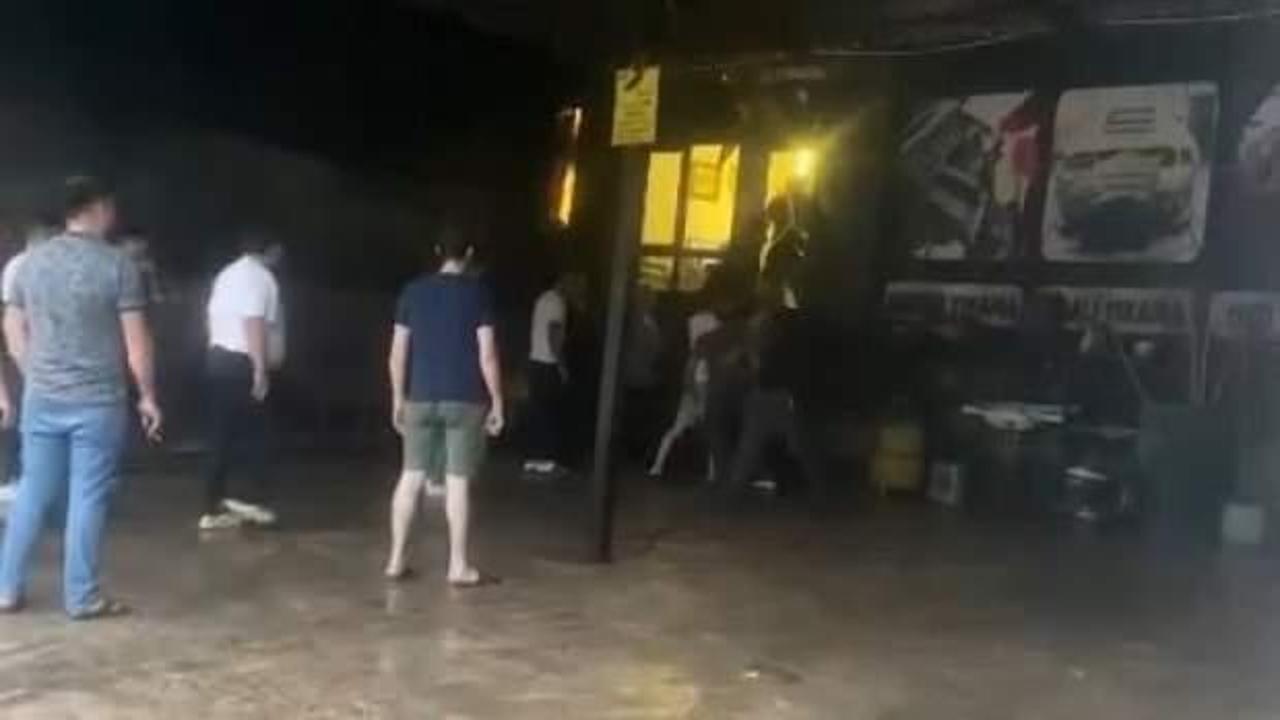 Oto yıkamacıda 