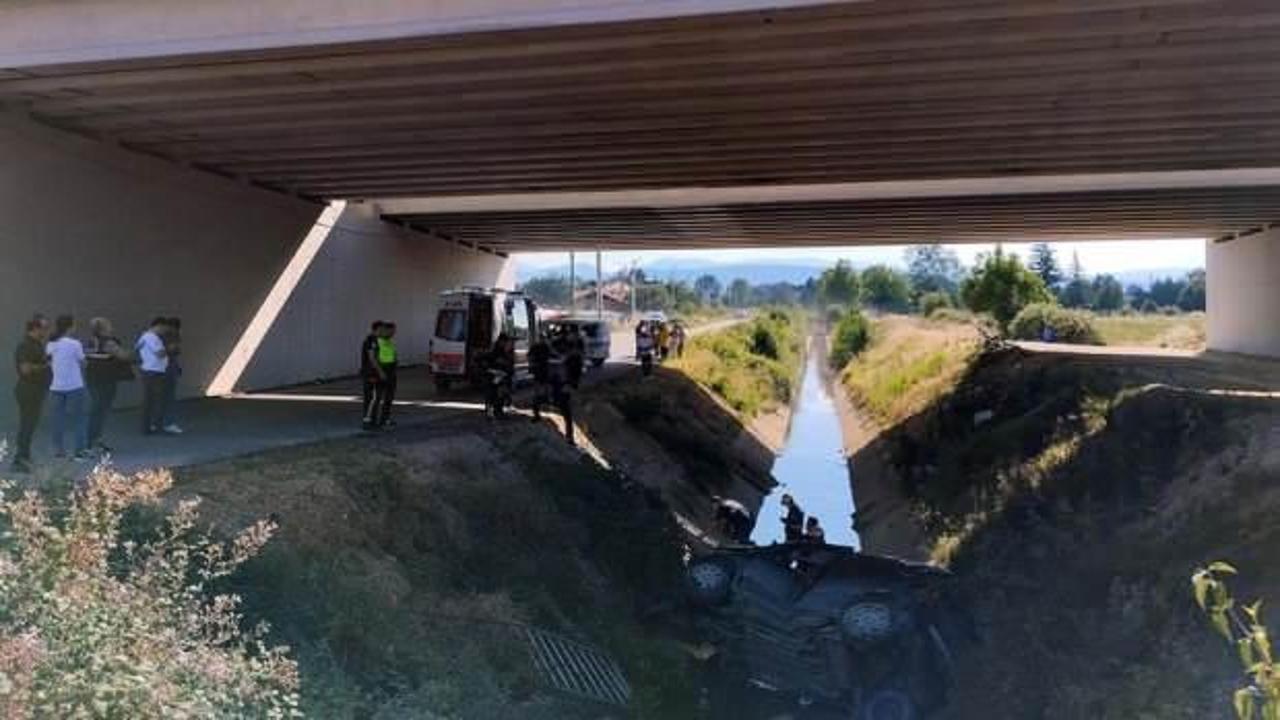 Otomobil, köprüden uçtu: 1 ölü, 1 yaralı!