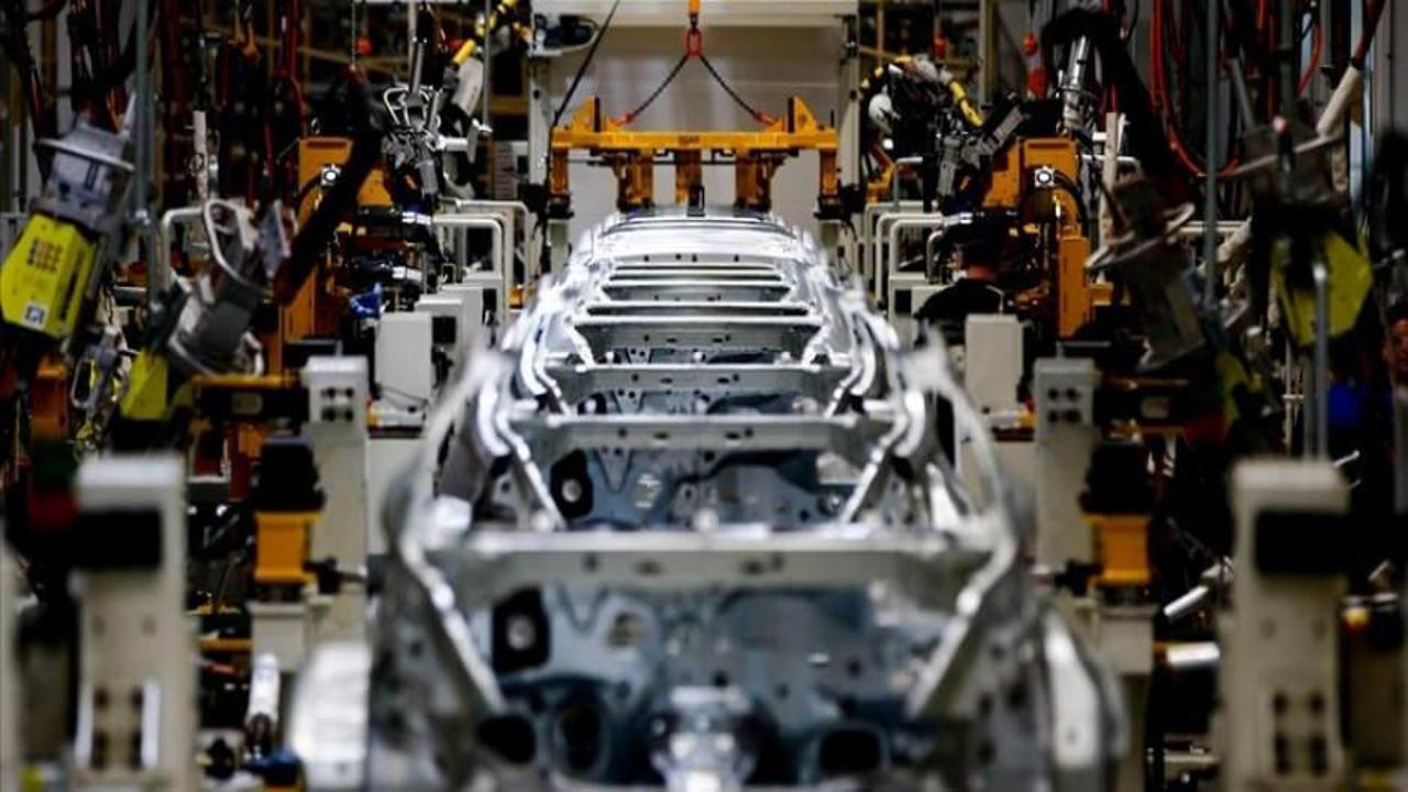 Otomotiv üretimi ağustosta yüzde 26,7 düştü
