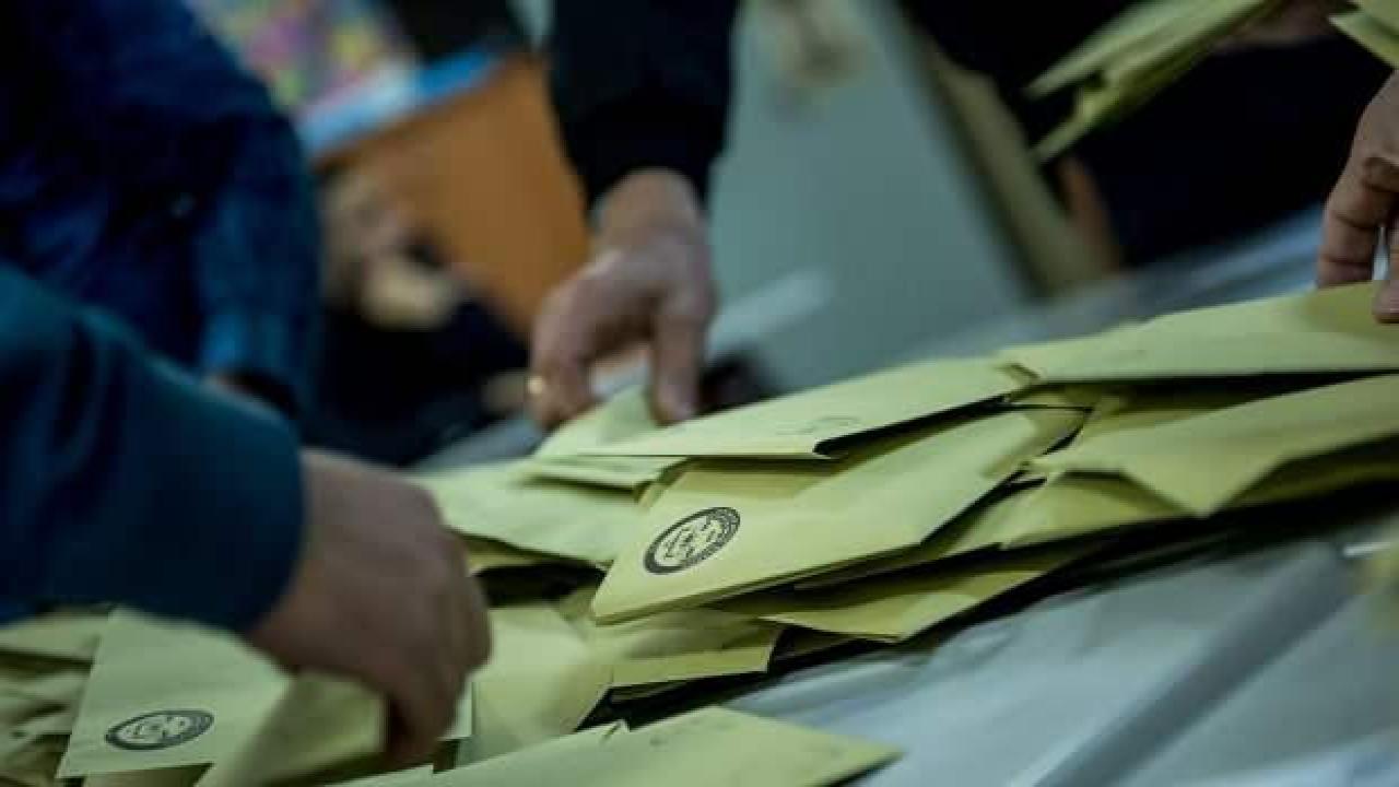 Oy kullanma saat kaçta başlayacak, ne zaman bitecek? YSK Oy kullanma saatleri 2023