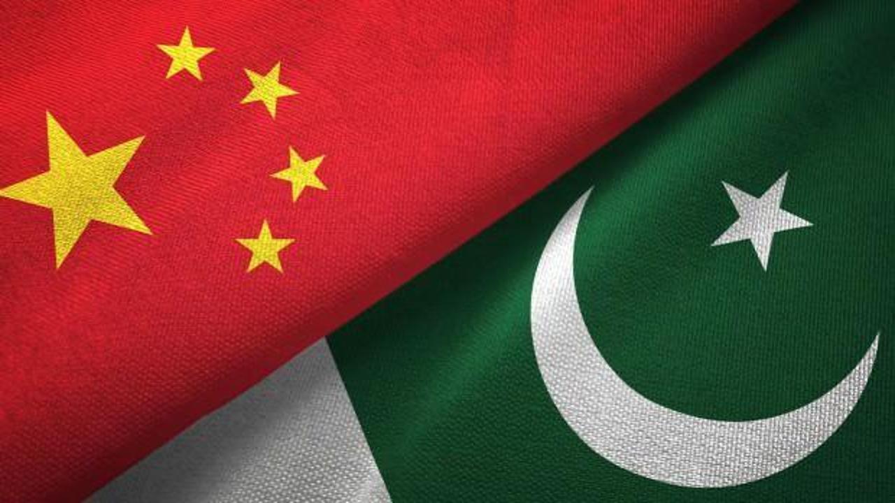 Pakistan Başbakanı, 1 milyar doları yeniden finanse eden Çin'e teşekkür etti