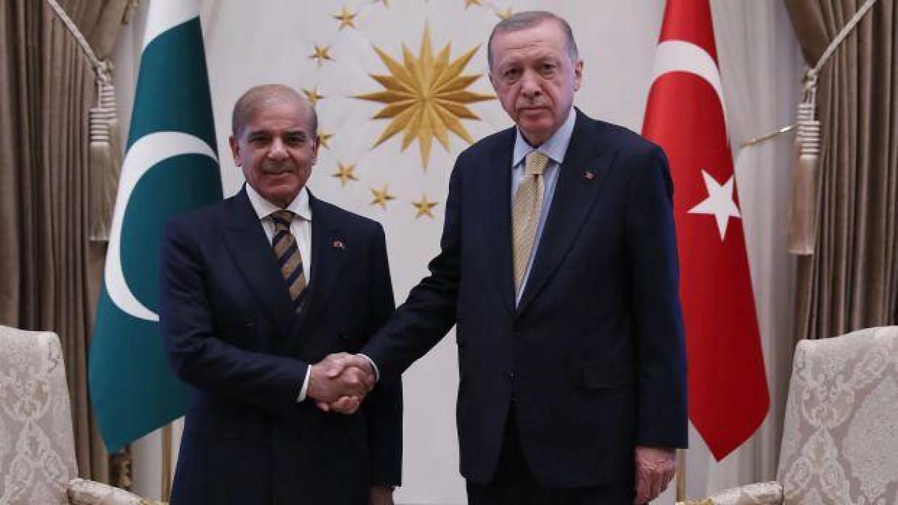 Pakistan Başbakanı Şerif, Hürjet için Başkan Erdoğan'ı kutladı