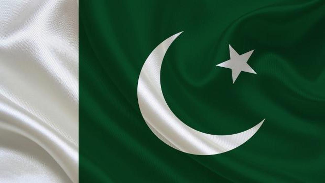 Parlamento feshedilmişti! Pakistan'da seçim tarihleri belli oldu