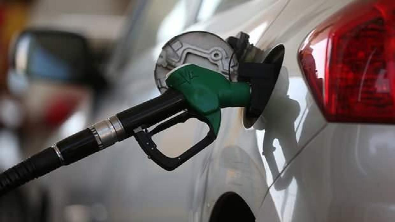 Petrol fiyatlarına bu gece beklenen zam açıklandı! 17 Mayıs'ta Benzin, Motorin ve LPG'ye...