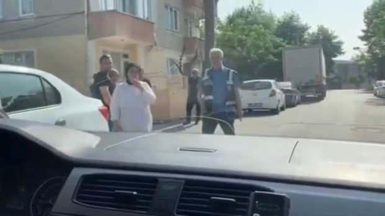 Polis, kimliğini evde unutan görme engelli öğrenci için seferber oldu