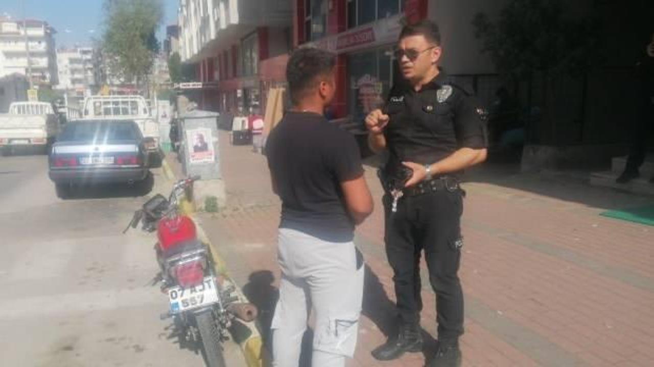Polisi görünce motorla ön kaldırdı! Önce nasihat dinledi, ardından okkalı bir ceza yedi